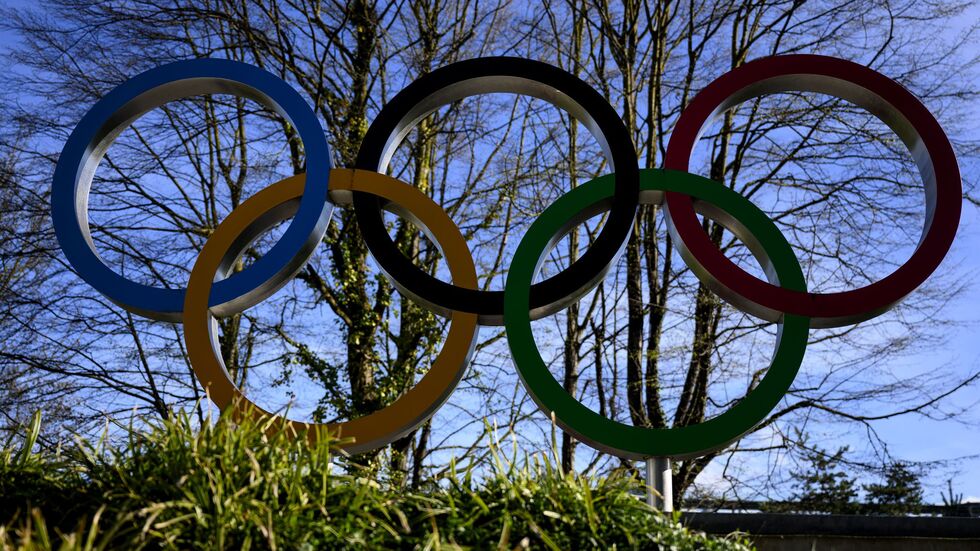 Das IOC lässt Sportler aus Russland und Belarus wie in Paris unter neutraler Flagge auch für die Winterspiele 2026 zu.