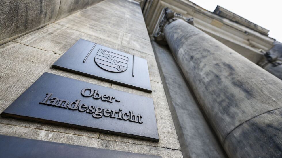 Vor dem Oberlandesgericht Dresden beginnt im November die Hauptverhandlung gegen die Ehefrau des verurteilten NSU-Unterstützers André E.. (Archivbild)