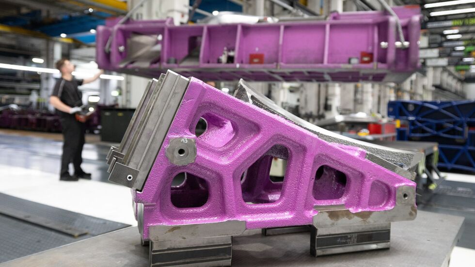 Für die Produktion spielt auch der Werkzeugbau im sächsischen Schwarzenberg eine wichtige Rolle. Für die Produktion spielt auch der Werkzeugbau im sächsischen Schwarzenberg eine wichtige Rolle.