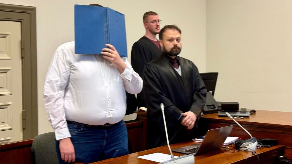 Dem Angeklagten wird versuchter Mord und gefährliche Körperverletzung vorgeworfen. (Archivfoto) Dem Angeklagten wird versuchter Mord und gefährliche Körperverletzung vorgeworfen. (Archivfoto)