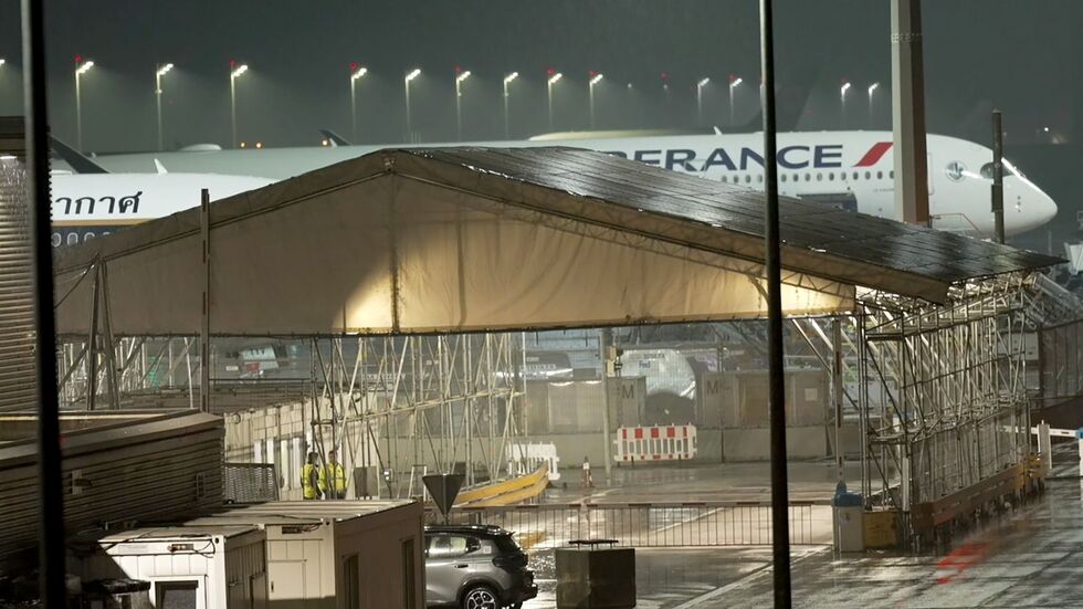 Grund für die Umleitung war laut Airline Brandgeruch im Cockpit. 