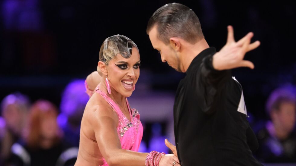 Das Starterpaar Albena Daskalova und Vinzenz Dörlitz aus Deutschland erreichte Rang Sechs im Finale der WM im Latein-Tanz auf der Leipziger Messe.