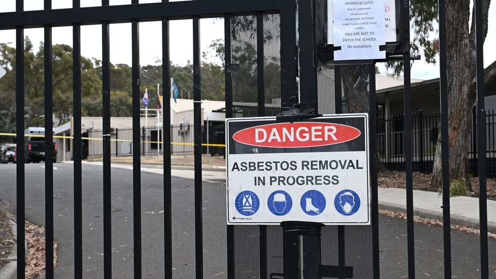 Sowohl in Australien als auch in Neuseeland blieben viele Schulen geschlossen. Sowohl in Australien als auch in Neuseeland blieben viele Schulen geschlossen.