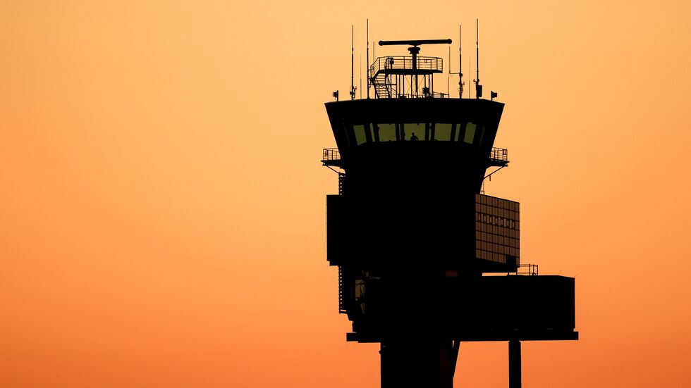 An den sächsischen Flughäfen sind dieses Jahr elf Mal Drohnen gesichtet worden. (Archivbild) An den sächsischen Flughäfen sind dieses Jahr elf Mal Drohnen gesichtet worden. (Archivbild)