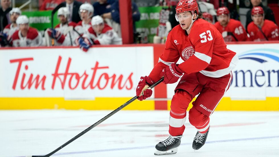 NHL-Star-Verteidiger Moritz Seider erwartet die beste deutsche Eishockey-Nationalmannschaft überhaupt bei Olympia NHL-Star-Verteidiger Moritz Seider erwartet die beste deutsche Eishockey-Nationalmannschaft überhaupt bei Olympia