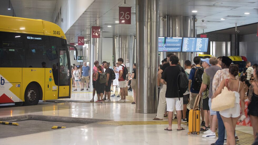 Der Preis für einen Fahrschein in Bus und U-Bahn in Palma wird teurer. Der Preis für einen Fahrschein in Bus und U-Bahn in Palma wird teurer.