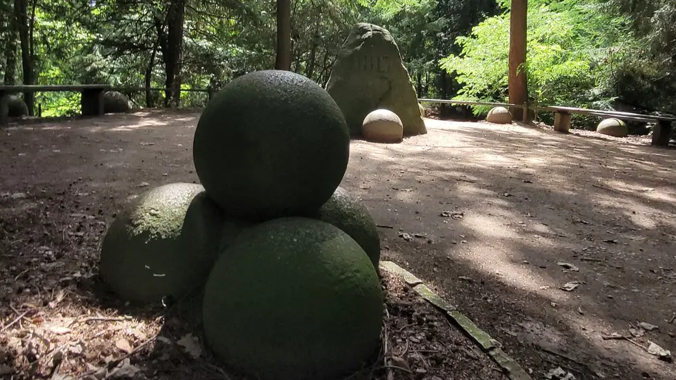Kugeldenkmal im Görlitzer Stadtpark