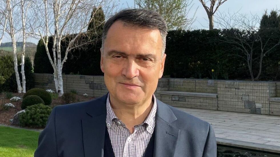 Matthias Hänel, ehemaliger Präsident des Chemnitzer FC, bewirbt sich um ein Amt im CFC-Aufsichtsrat. Matthias Hänel, ehemaliger Präsident des Chemnitzer FC, bewirbt sich um ein Amt im CFC-Aufsichtsrat.