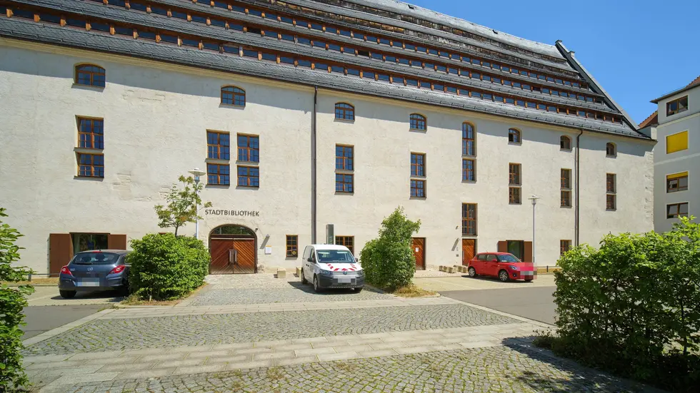 Stadtbibliothek Stadtbibliothek