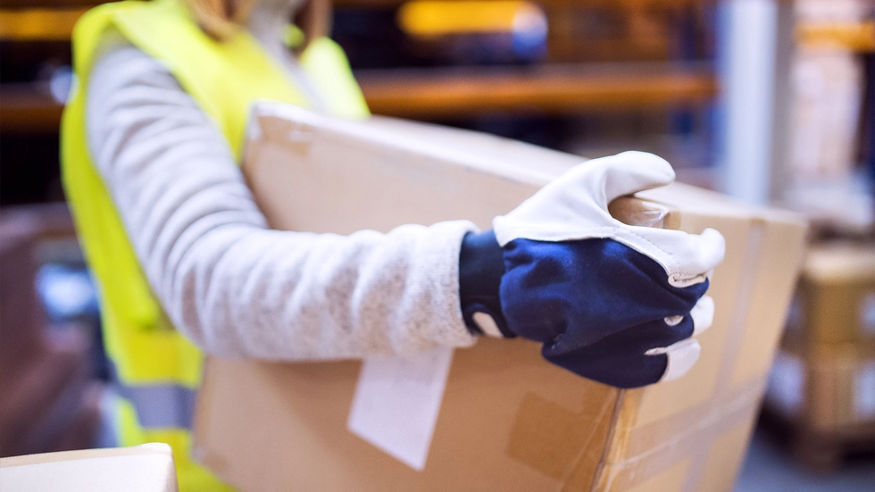 Der Mitarbeiter eines Logistikunternehmens klaute kurzerhand einen Lieferwagen - um Druck auf seine Chefin zu erhöhen. (Symbolbild)