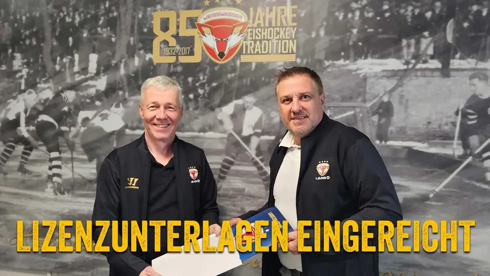 links: Thomas Klemt, Sponsoring. Rechts: EHC-Geschäftsführer Dirk Rohrbach  