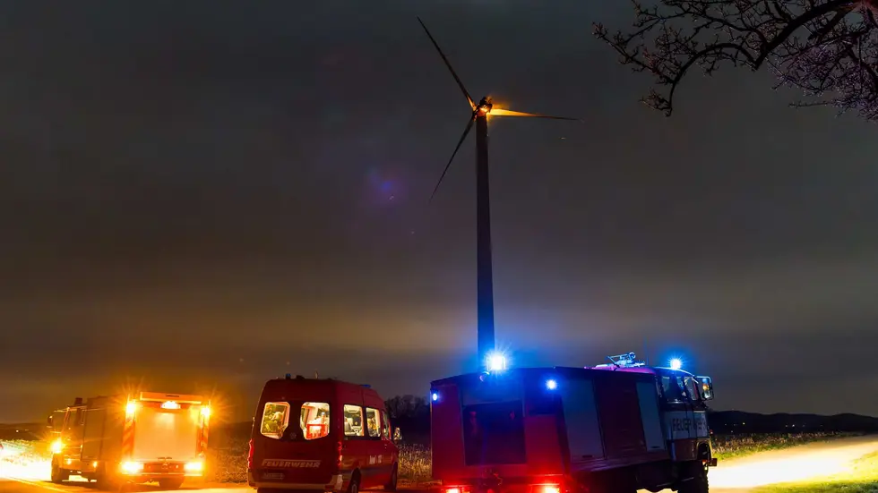 Im Maschinenraum des Windrades war in der Nacht zum Montag in Croswitz ein Feuer ausgebrochen Im Maschinenraum des Windrades war in der Nacht zum Montag in Croswitz ein Feuer ausgebrochen