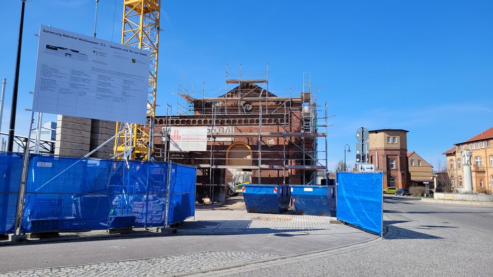 Der Bahnhof Weißwasser wird zum Bürgerbahnhof umgebaut - eines der geförderten Strukturprojekte.