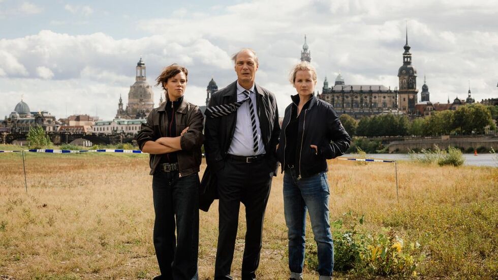 Neuzugang Lilja van der Zwaag (Milla Brandis), Martin Brambach (Peter Schnabel), Cornelia Gröschel (Leonie Winkler) v.l. Neuzugang Lilja van der Zwaag (Milla Brandis), Martin Brambach (Peter Schnabel), Cornelia Gröschel (Leonie Winkler) v.l.