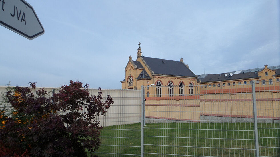 Gefängnis Bautzen, im Volksmund "Gelbes Elend" genannt. Gefängnis Bautzen, im Volksmund "Gelbes Elend" genannt.