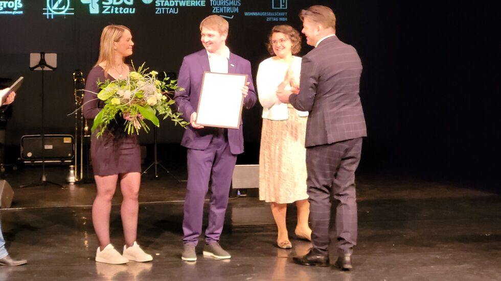 Heiko Wasser, Geschäftsführer der Westparkcenter GmbH (Bildmitte) Heiko Wasser, Geschäftsführer der Westparkcenter GmbH (Bildmitte)