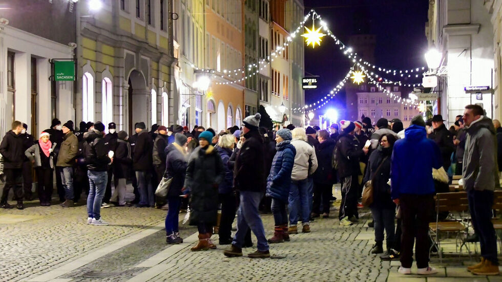 Gegner und Kritiker der Corona-Politik in der Görlitzer Altstadt