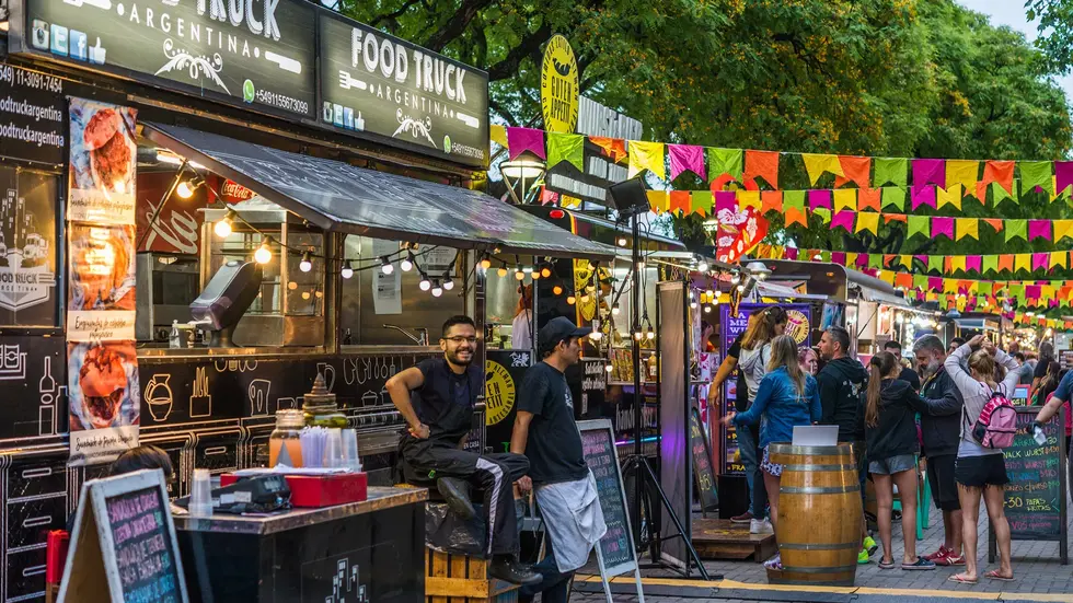 Auch eine Streetfood-Meile gibt es in Kamenz am Wochenende. (Symbolbild)