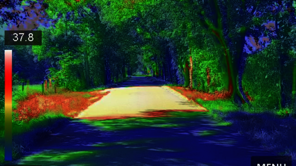 Mit Hilfe einer Wärmekamera wurde die optimale Trasse festgelegt Mit Hilfe einer Wärmekamera wurde die optimale Trasse festgelegt