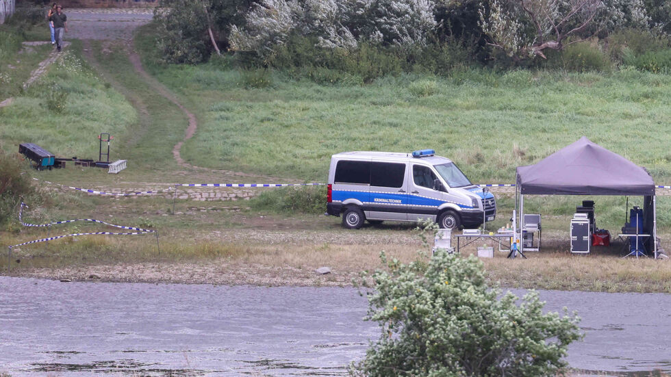 Das Filmteam sorgte für neugierige Blicke. Das Filmteam sorgte für neugierige Blicke.