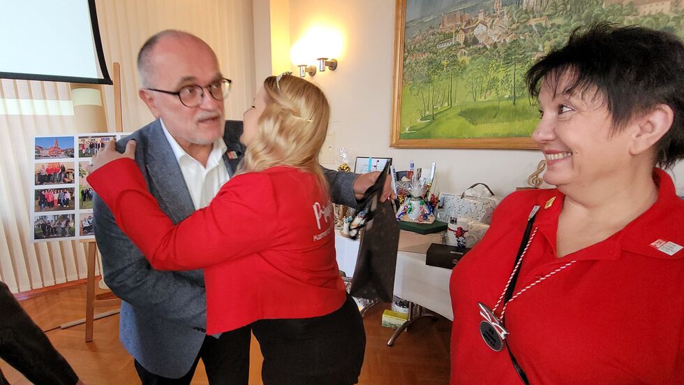 Auch die Karnevalisten kamen zum Abschied.