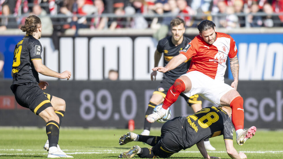 Dynamo verliert das Ostduell in Halle mit 0:1 Dynamo verliert das Ostduell in Halle mit 0:1