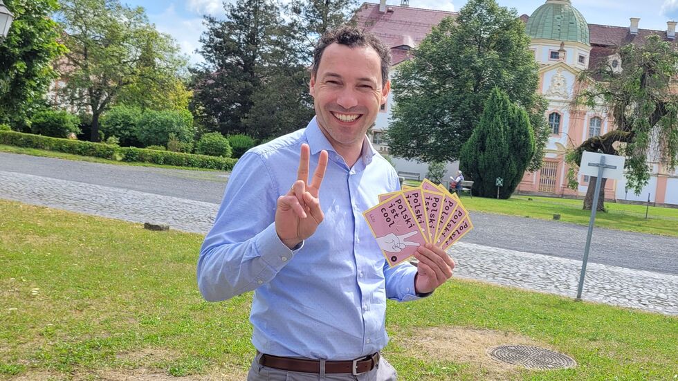 Erik Malchow wirbt für die polnische Sprache. Erik Malchow wirbt für die polnische Sprache.